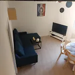Proche Des Halles Apartman
