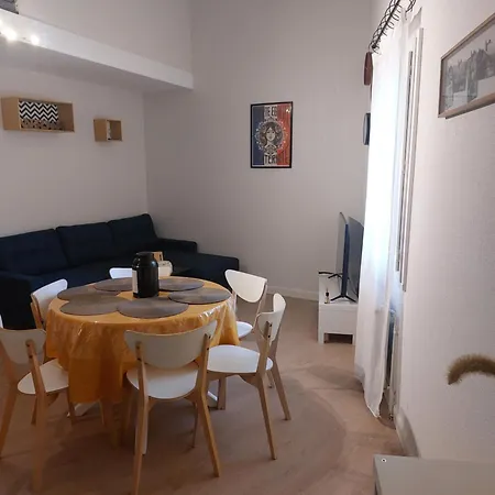 Proche Des Halles Appartement